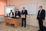 Евгений Гутов поздравил медработников Барабинской центральной больницы